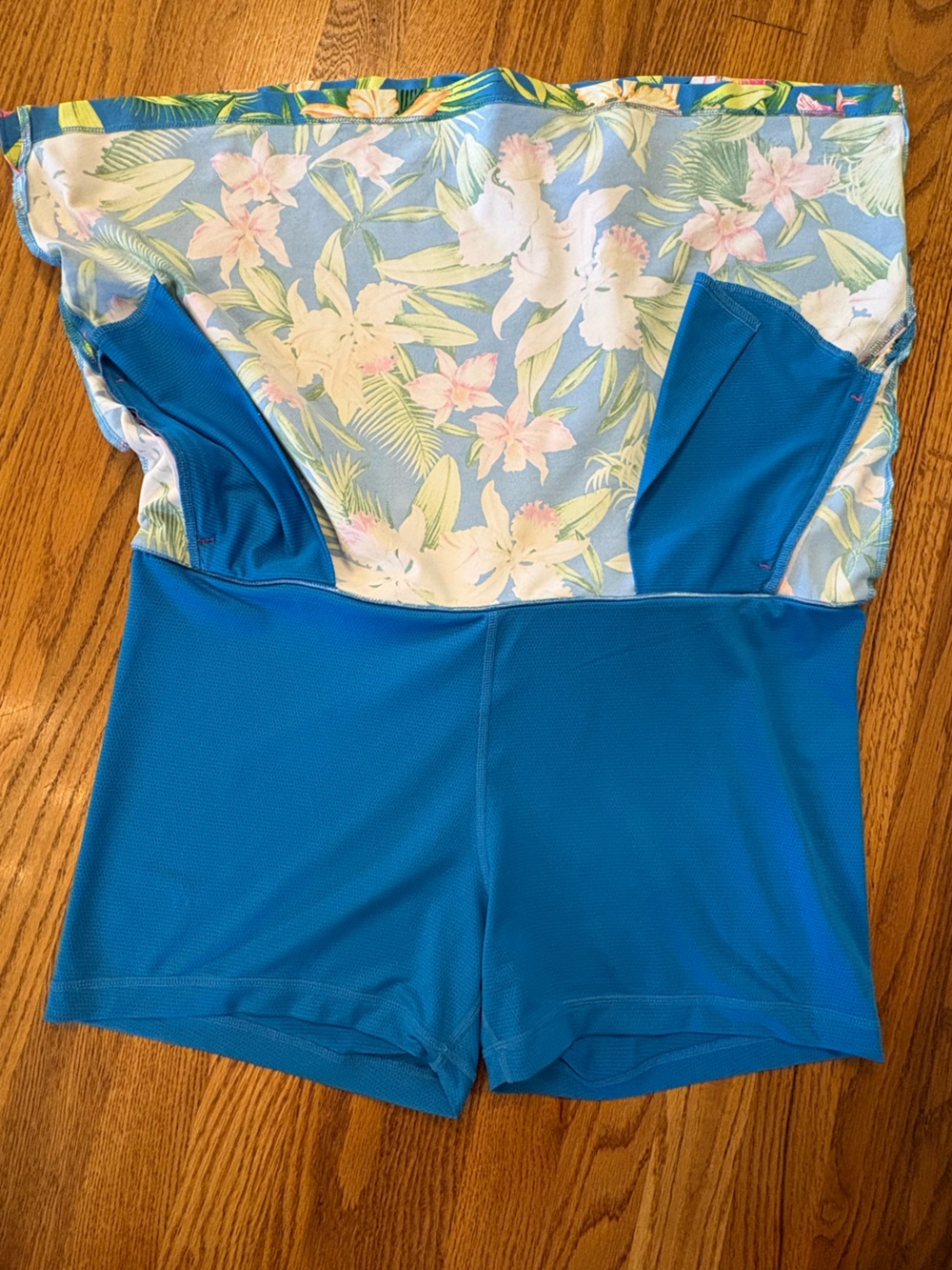 Tommy Bahama IslandZone Tropical Floral Golf Tennis Skort Set, size Large - Picture 16 of 16